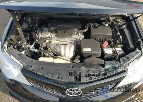 2012 Toyota Camry Se z USA, uszkodzony, nr VIN 4T1BF1FK6CU188151